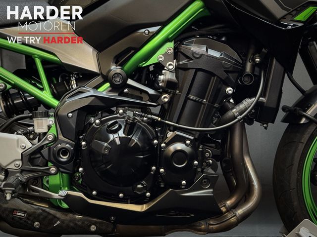kawasaki - z900