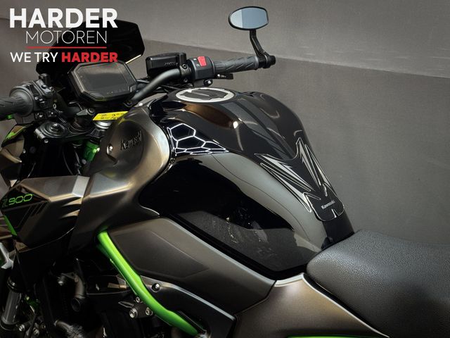 kawasaki - z900