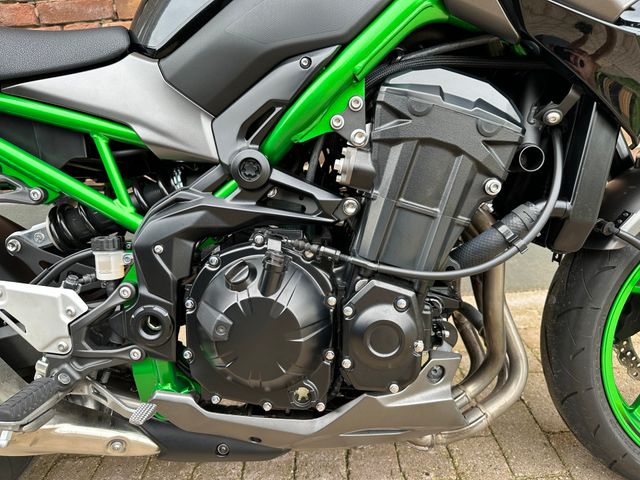 kawasaki - z900-70kw