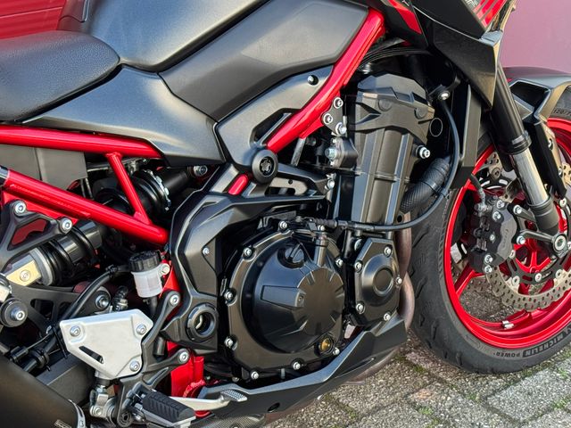 kawasaki - z900-70kw