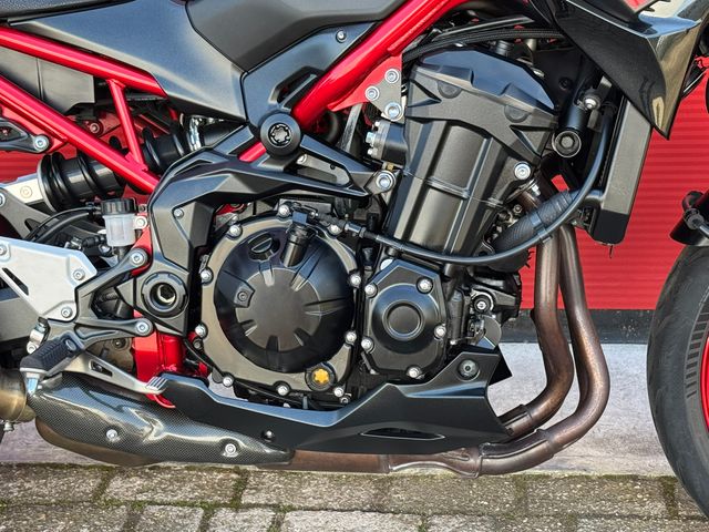 kawasaki - z900-70kw