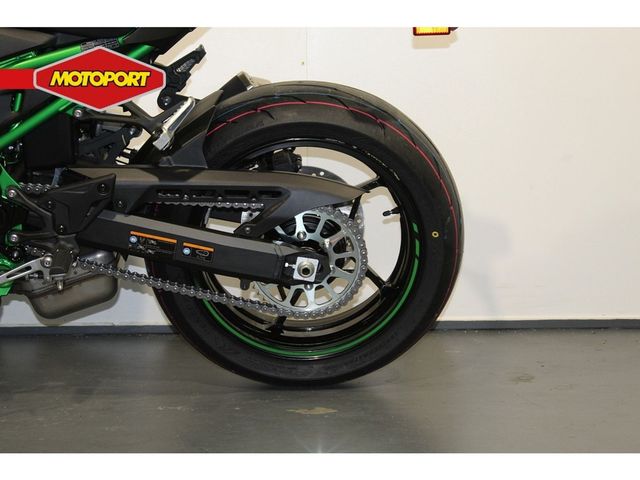 kawasaki - z900-70kw-performance