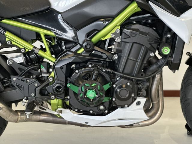 kawasaki - z900-performance