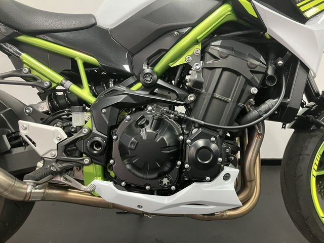 kawasaki - z900-performance