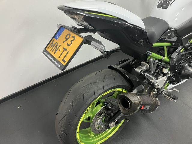 kawasaki - z900-performance