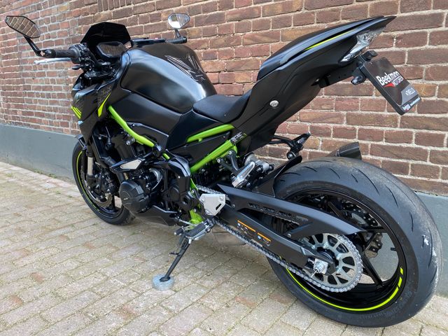 kawasaki - z900-performance