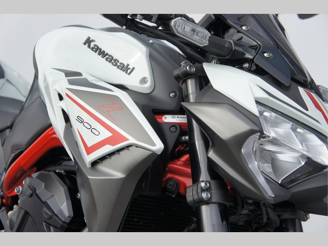 kawasaki - z900-performance