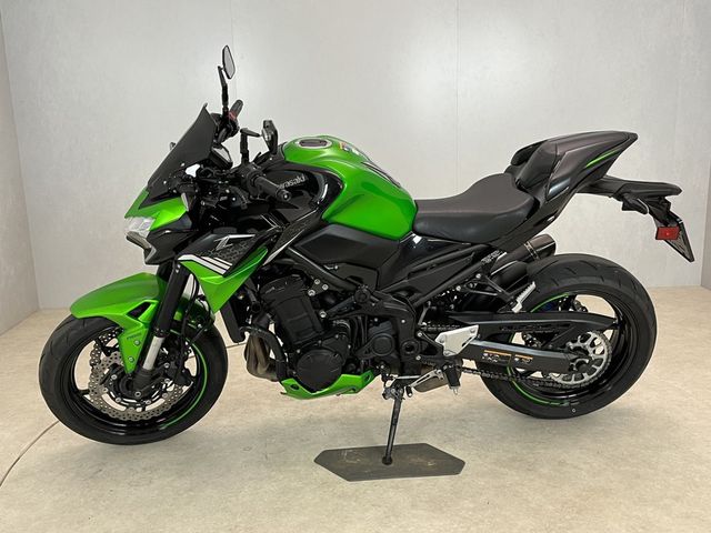 kawasaki - z900-performance