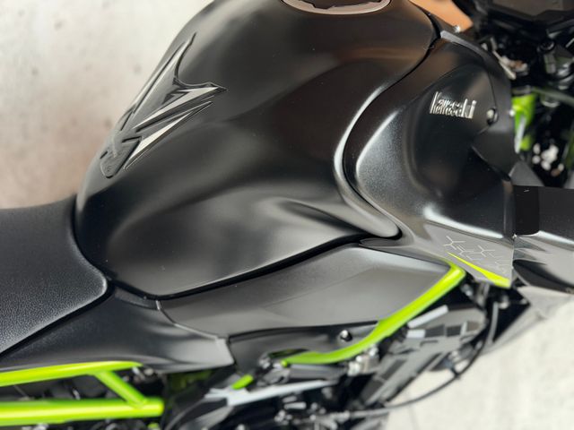 kawasaki - z900-performance