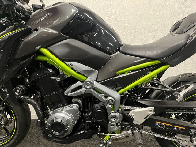 kawasaki - z900-performance