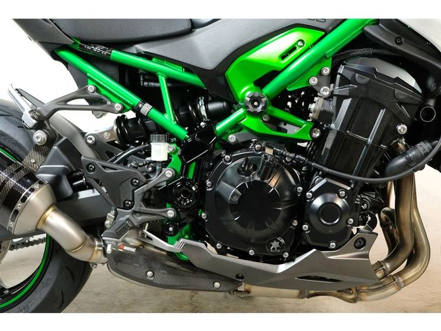 kawasaki - z900-performance