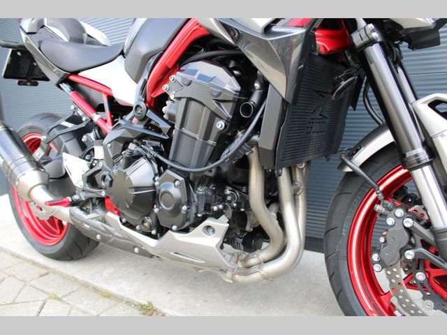 kawasaki - z900-performance