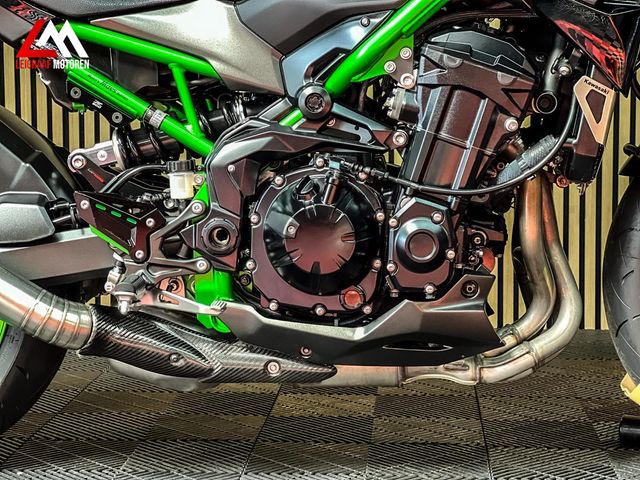kawasaki - z900-performance