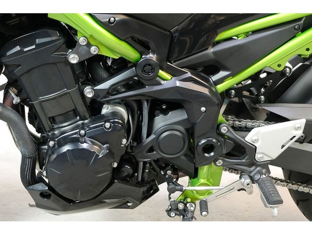 kawasaki - z900-performance