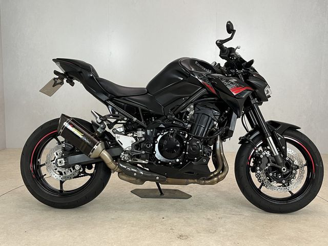 kawasaki - z900-performance