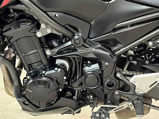 kawasaki - z900-performance