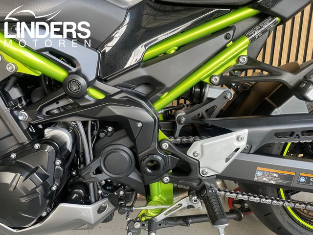 kawasaki - z900-performance
