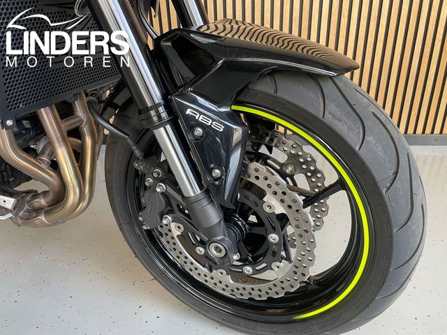 kawasaki - z900-performance