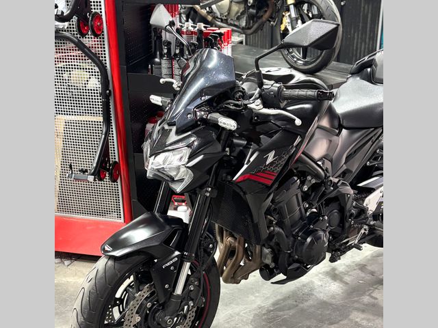 kawasaki - z900-performance