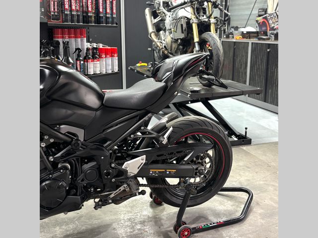 kawasaki - z900-performance