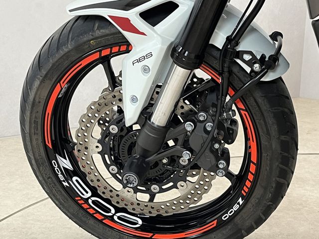 kawasaki - z900-performance