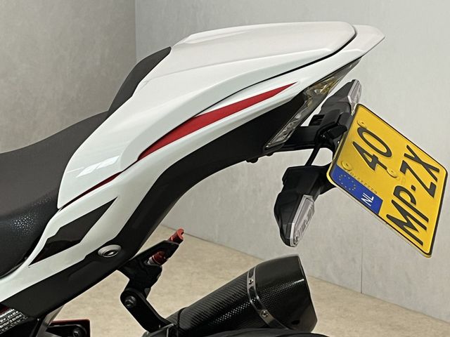 kawasaki - z900-performance