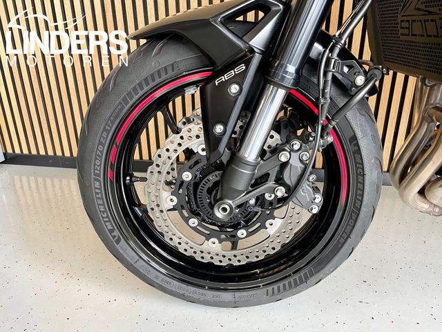 kawasaki - z900-performance