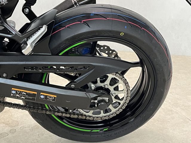 kawasaki - z900-performance