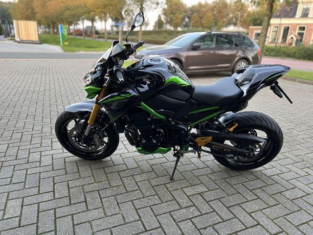 kawasaki - z900-se