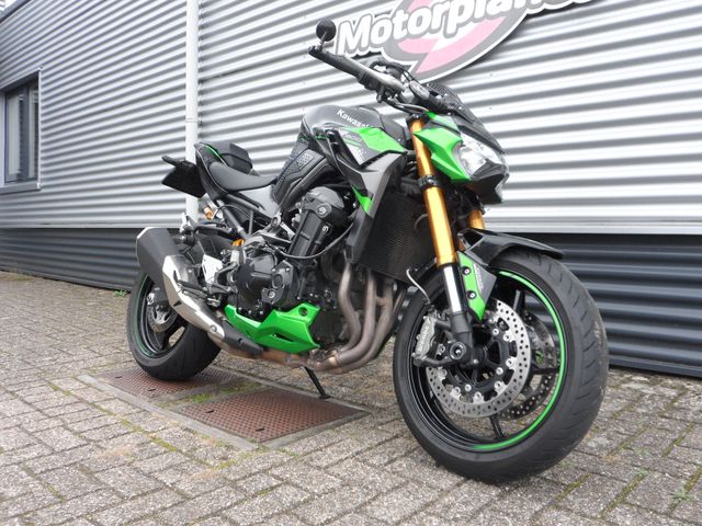 kawasaki - z900-se