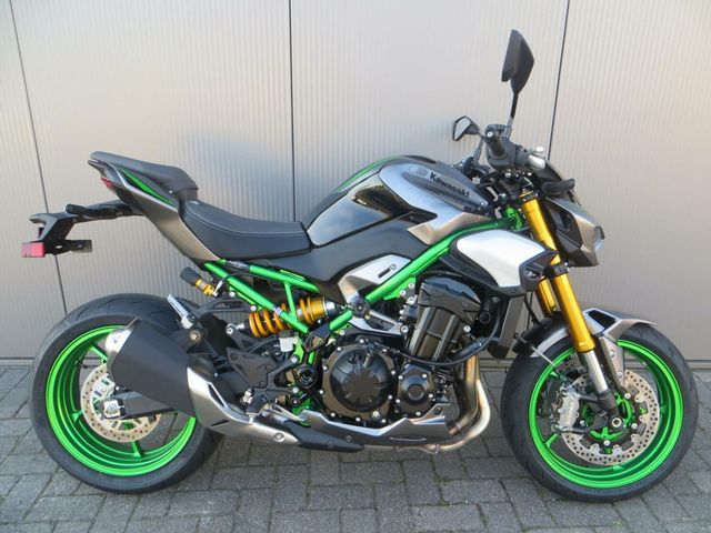 kawasaki - z900-se