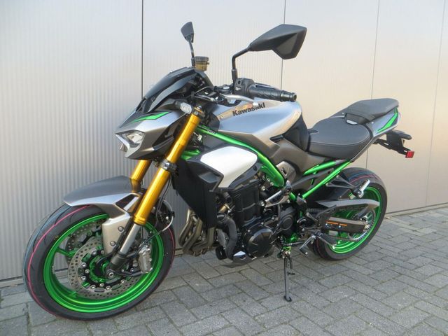 kawasaki - z900-se