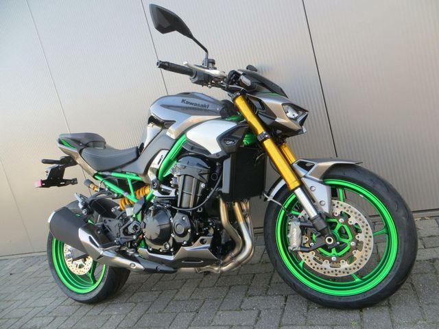 kawasaki - z900-se