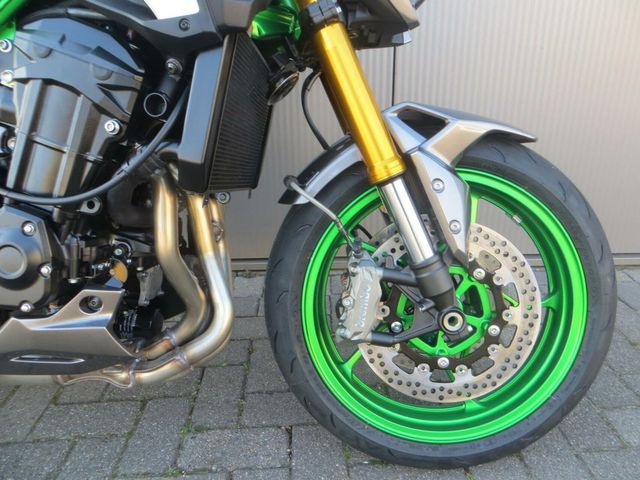 kawasaki - z900-se