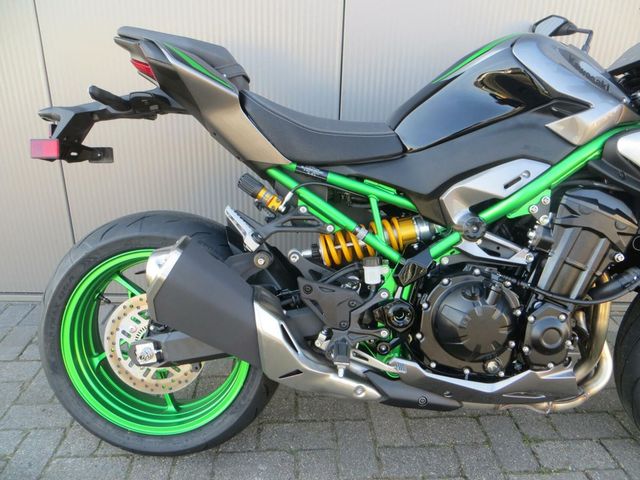 kawasaki - z900-se