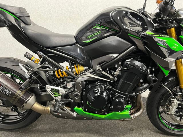 kawasaki - z900-se