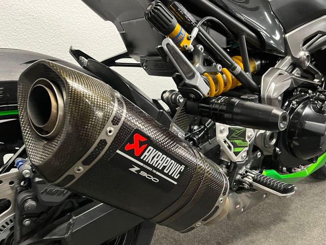 kawasaki - z900-se