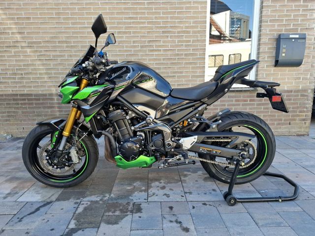 kawasaki - z900-se