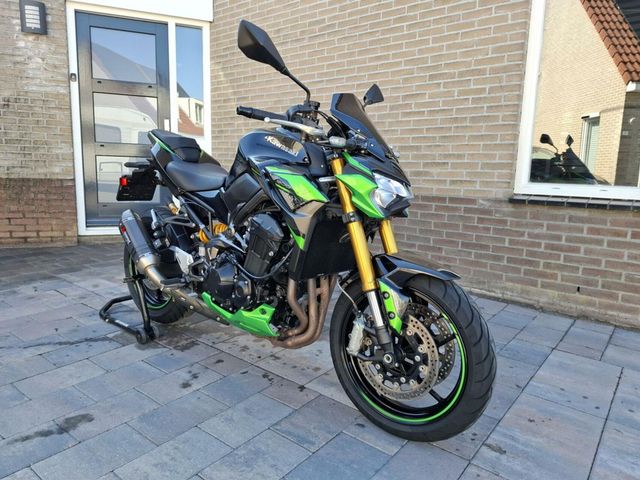 kawasaki - z900-se