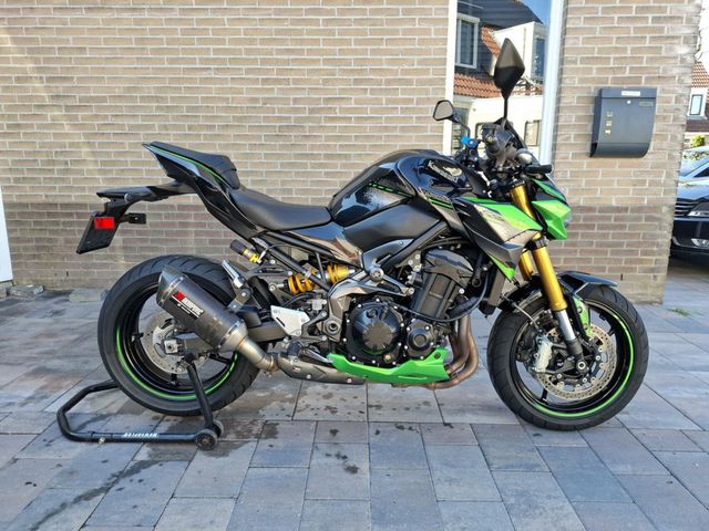 kawasaki - z900-se