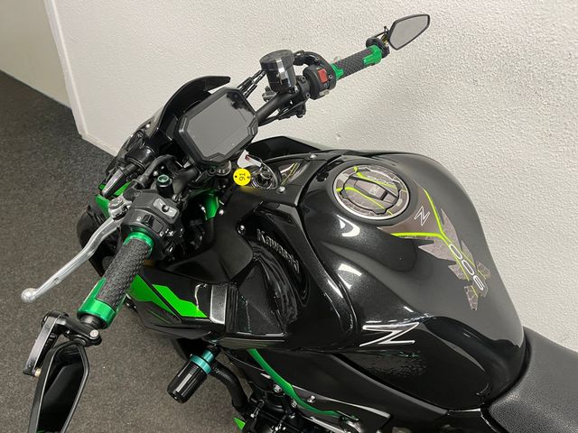 kawasaki - z900-se