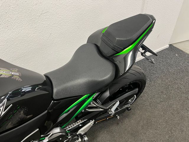 kawasaki - z900-se