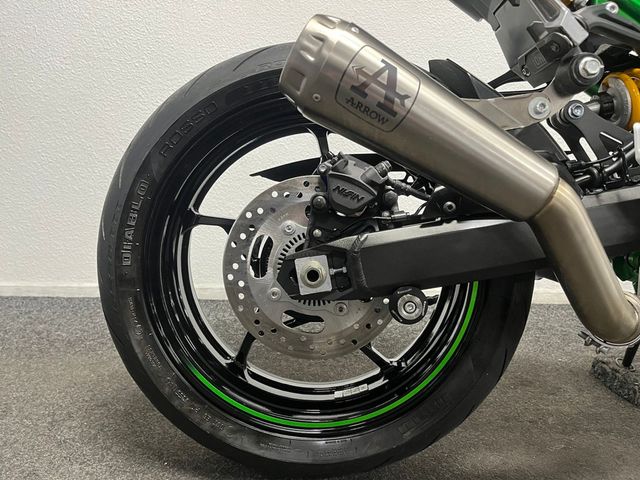 kawasaki - z900-se