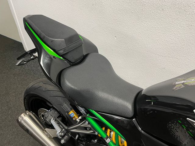 kawasaki - z900-se