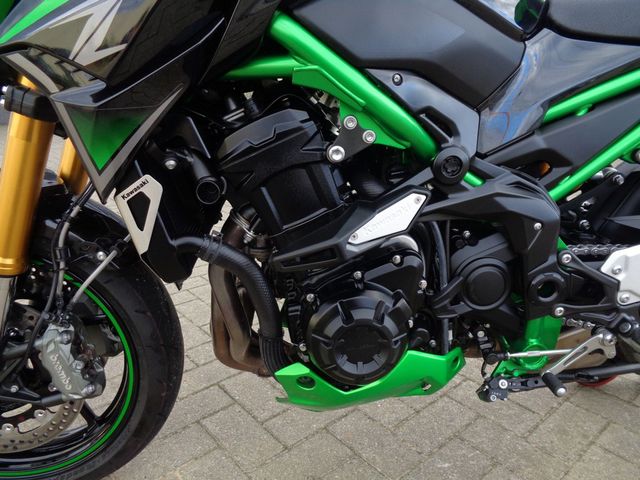 kawasaki - z900-se-performance