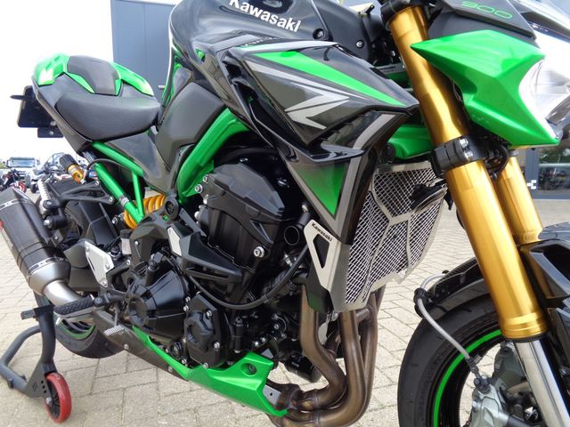 kawasaki - z900-se-performance