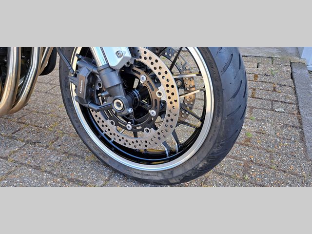 kawasaki - z900rs