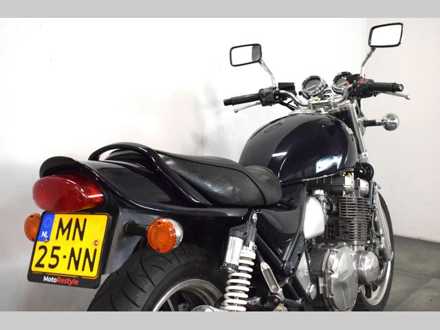 kawasaki - zephyr-1100