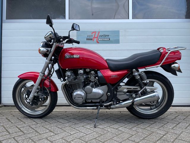 kawasaki - zephyr-750