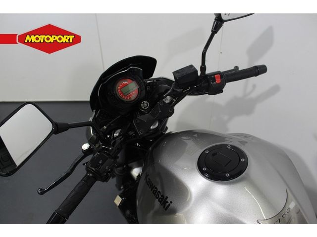 kawasaki - zr-750